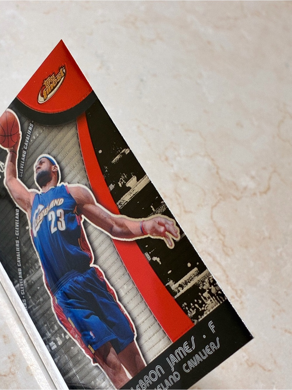 LeBron James 2007-08 Topps Finest Basketball Card #40 - Picture 3 of 6